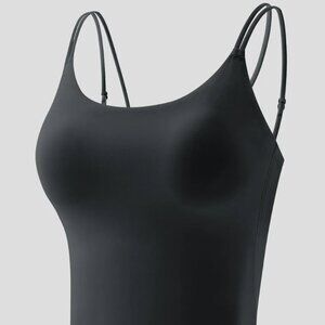 Beneunder Women’s Bra-in Tank Top Large